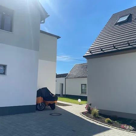 Apartment Modernes & Gepflegtes Mit Kueche! *