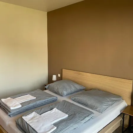 Apartment Modernes & Gepflegtes Mit Kueche! *